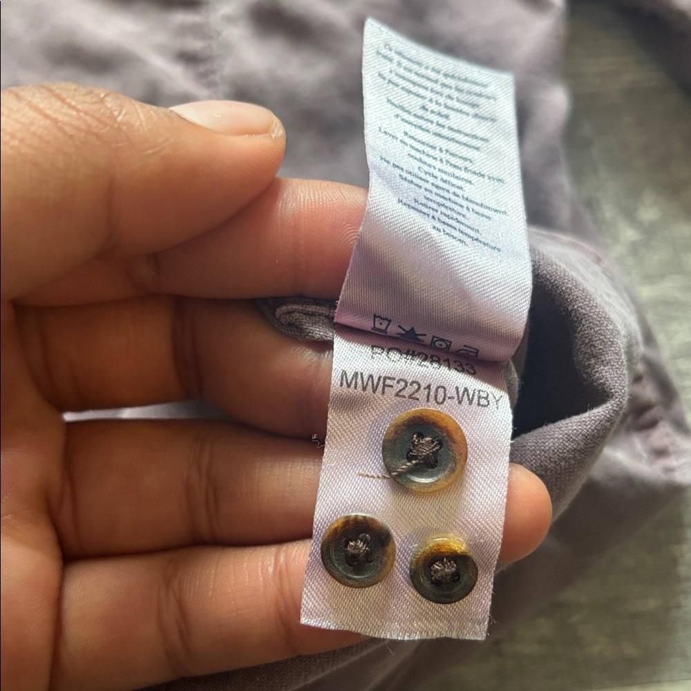 Faherty Sunwashed Button Down Shirt - image 6